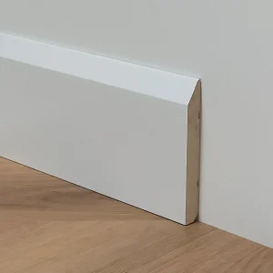 Battiscopa bianco caravaggio massello ral 9016