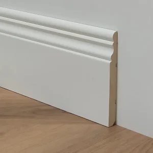 Battiscopa bianco giotto massello ral 9016