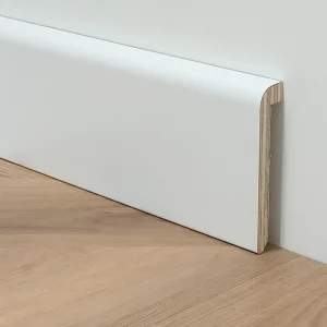 Copri battiscopa laccato bianco traffico ral 9016 stondato